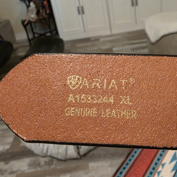 Ariat Genuine Leather Belt in Brown - Picture 2 of 5